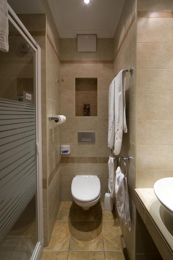 Budget Hotel Victoria Boedapest Buitenkant foto